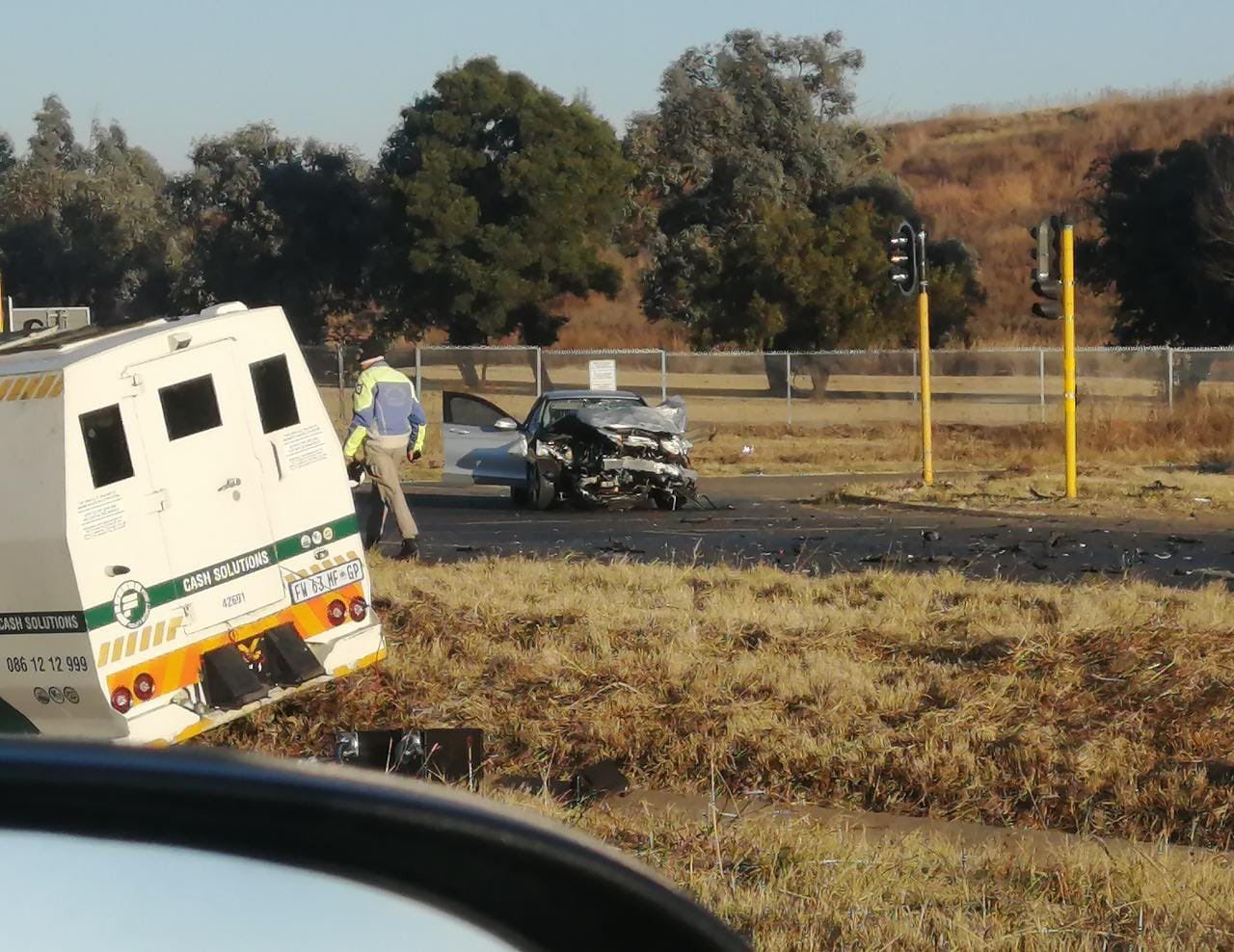 Cop saluted for stopping heist at Greenstone Mall