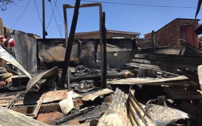 Man burnt down six houses in fight over a girl and R100
