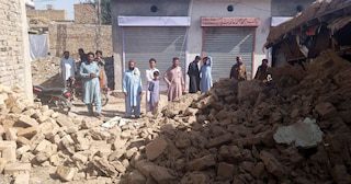 Earthquake kills 20 people, mostly women in Pakistan