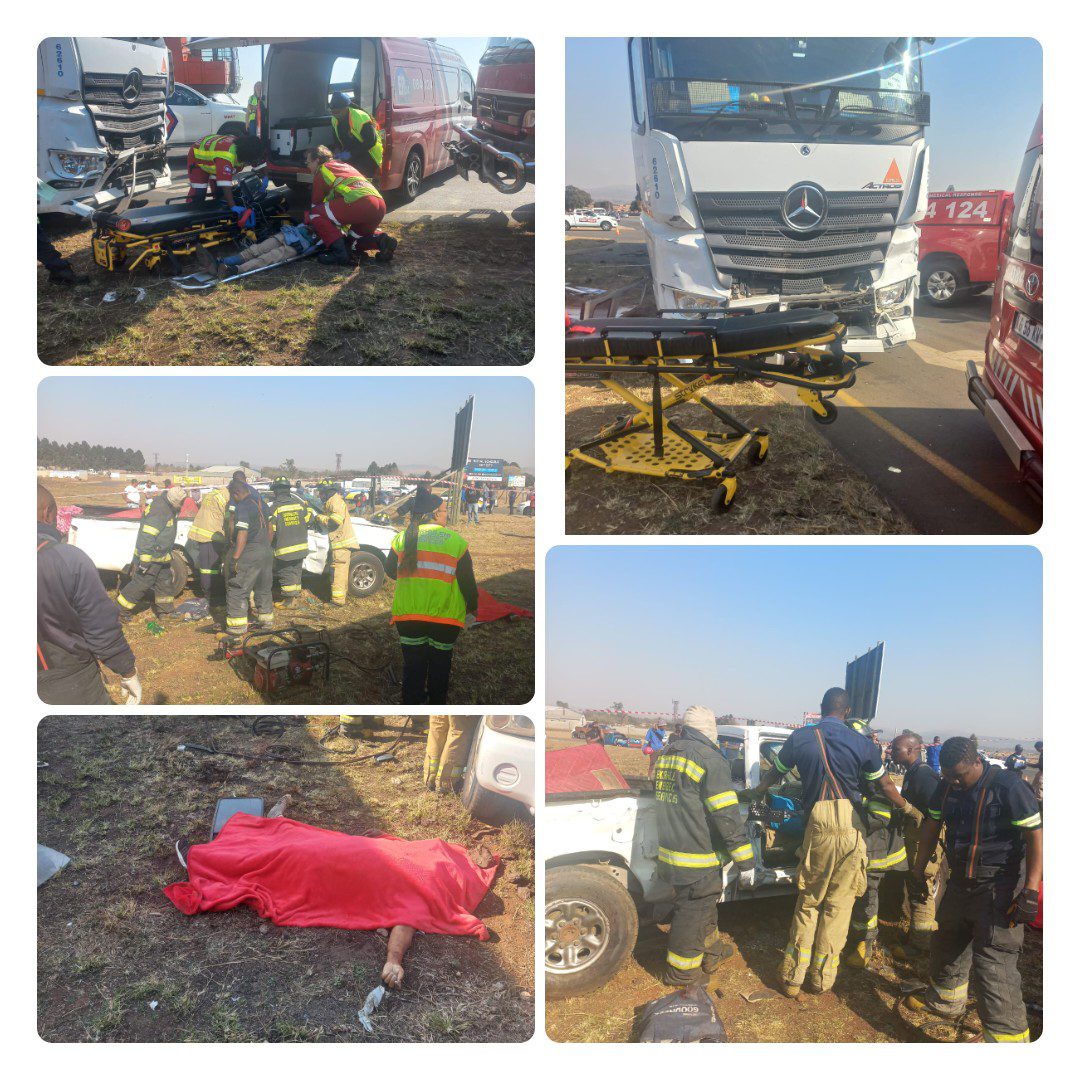 Three dead in the horrific accident involving truck and light car