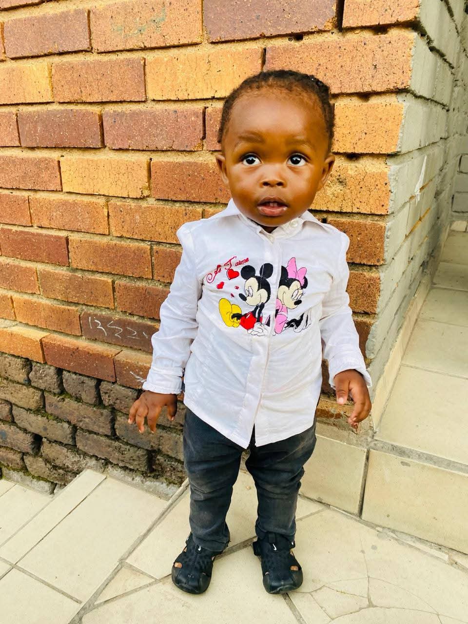 HER NEIGHBOR RAPED AND STABBED HER PRIVATE PARTS OVER A PIECE OF LAND IN ALEX. HER BABY WENT MISSING BEFORE HER BURIAL
