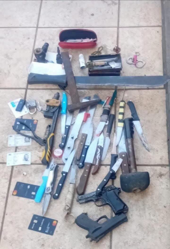 LEARNERS CAUGHT WITH DANGEROUS WEAPONS!