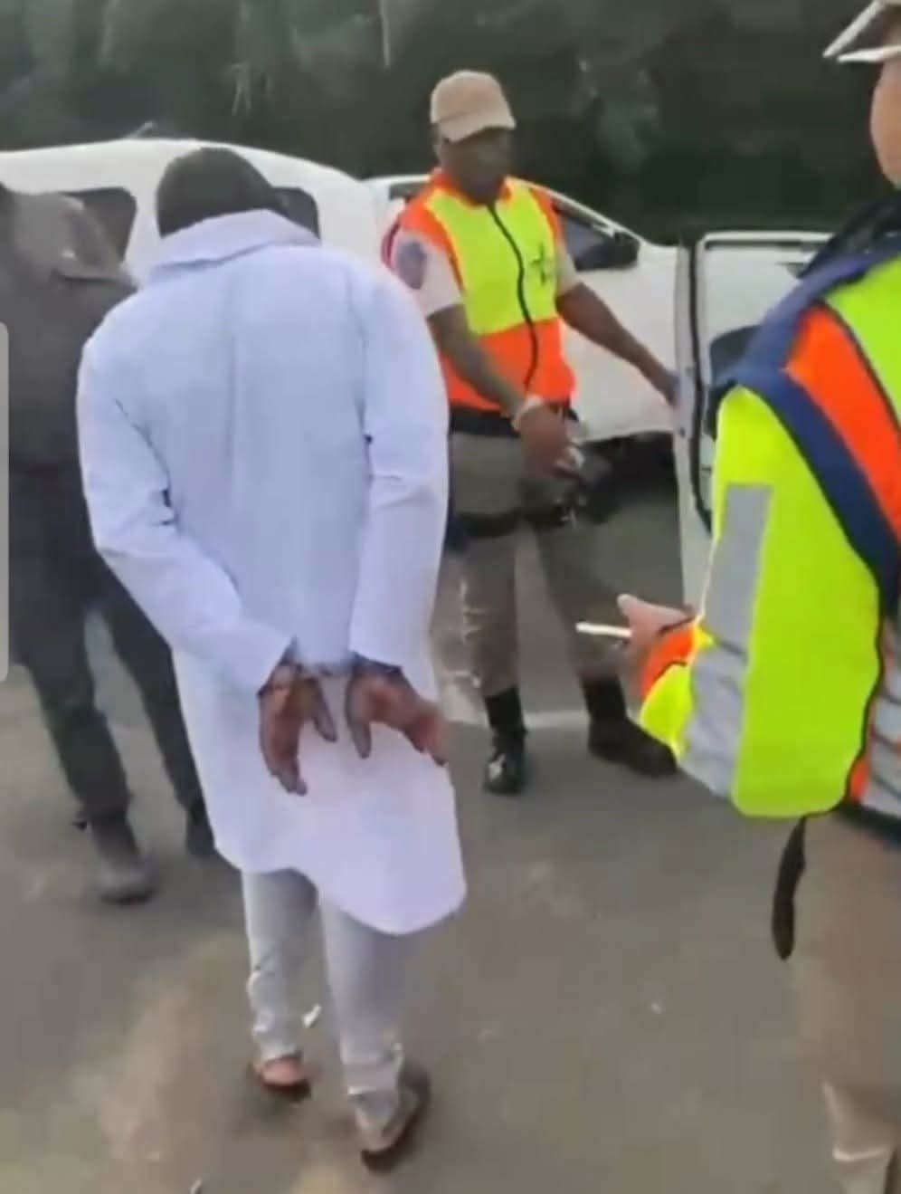 HOLY SHOCKER! BISHOP ARRESTED FOR ALLEGED DRUNK DRIVING, QUOTES BIBLE TO TRAFFIC COPS